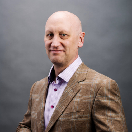 Stuart Hoegner